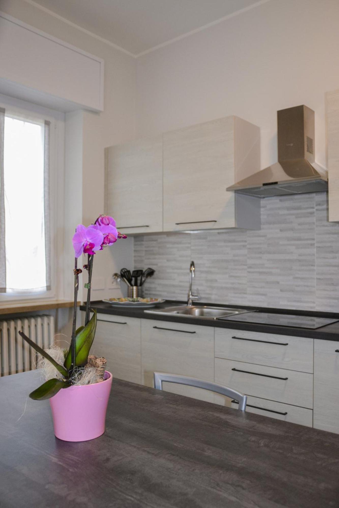 Via Brennero 5 Apartments Pastrengo Kültér fotó